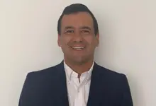 Eduardo Calder&oacute;n