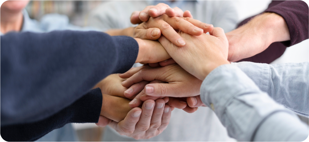 debemos oír a quienes hacen posible la Cooperativa todos los días debemos oír a quienes hacen posible la Cooperativa todos los días