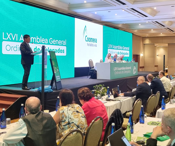 LXVI ASAMBLEA GENERAL ORDINARIA DE DELEGADOS DE COOMEVA LXVI ASAMBLEA GENERAL ORDINARIA DE DELEGADOS DE COOMEVA