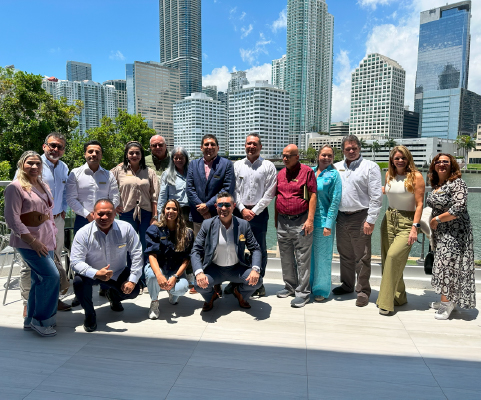 Misión Internacional del Galardón Coomeva en Miami Misión Internacional del Galardón Coomeva en Miami
