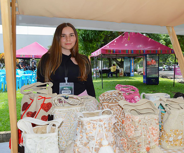 Fundación Coomeva: Transformando sueños en realidades